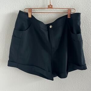 NWT Zyia Active Black Not Just a Trail Short Neutral Athletic Zip + Button XXXL